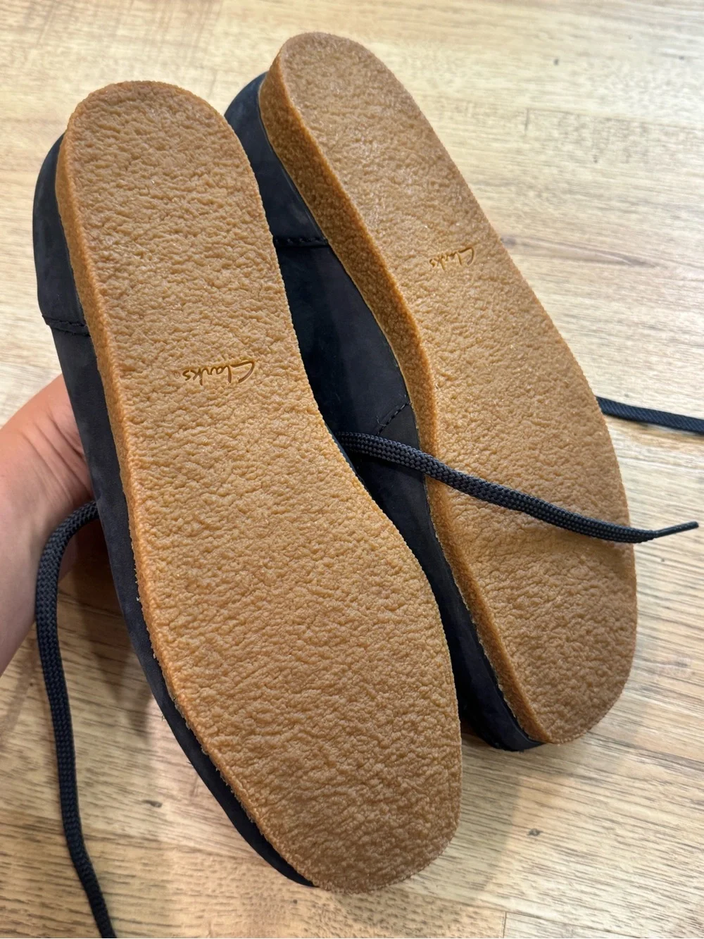 Clarks Men's Black Suede Moccasin Lace-Up Sneakers